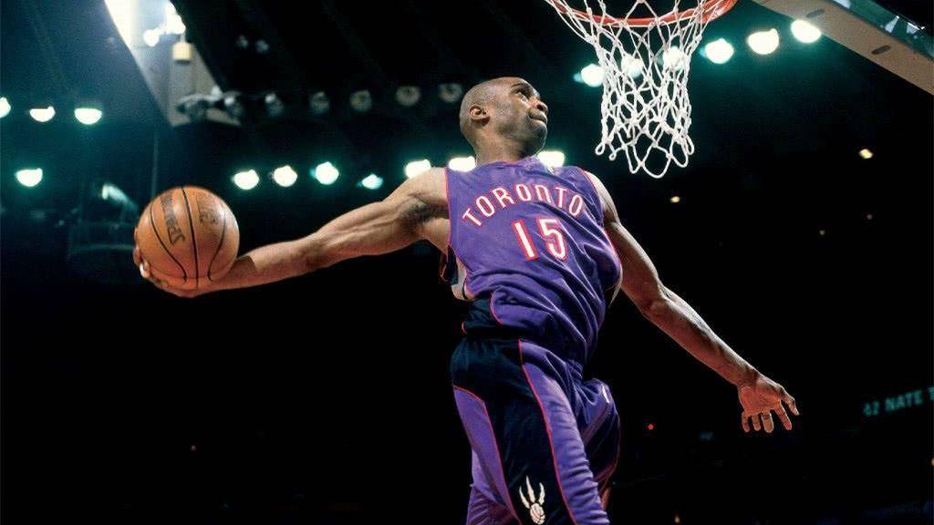 NBA新赛季焦点：布克夺冠展望，快船追求狄龙加盟